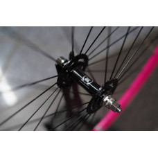 Колесо 28/29" перед.,Синг/фикс, GBS, РОЗОВЫЙ, двойное, 32 нерж. спиц, NOVATEC пром.