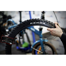 Покрышка 26"х1.95 5-5281110 (50-559) K946 KLONDIKE STANDARD 168 шипов/4 ряда 964 г. 30TPI (10) KENDA