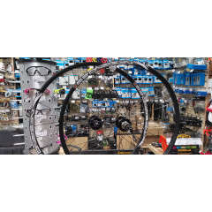 Комплект колес для велосипеда 29 Novatec D041SB,D042SB SunRingle inferno 25