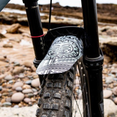 Крыло переднее Mucky Nutz Face Fender Maori <br />