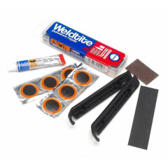 Велоаптечка с заплатками для камер велосипеда с клеем и монтировками Weldtite