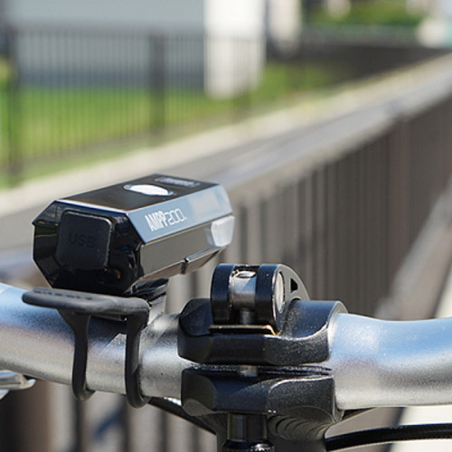 Фонарь для велосипеда передний CAT EYE AMPP 200