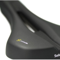 Седло Vaia Moderate + набор ключей шестигранников черное SELLE ROYAL