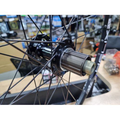 Заднее колесо велосипеда 29 дюймов RIDE Boost 148х12/Helix TR27