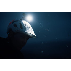 Фонарь для велосипеда передний с креплением на руль  Moon Meteor 400 люмен